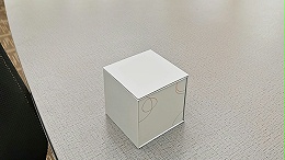 食品包(bāo)裝盒的凹凸壓(yā)印好(hǎo)看嗎?凹凸(tū)壓印産(chǎn)品實拍(pāi)