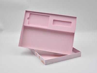 化妝品包裝禮(lǐ)品盒細(xì)節(jiē)圖1