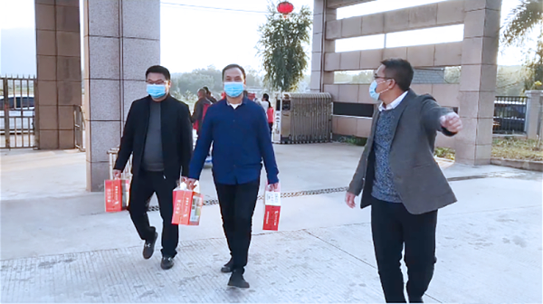 萬(wàn)利(lì)科技(jì)集團(tuán)新年慰問(wèn)活動