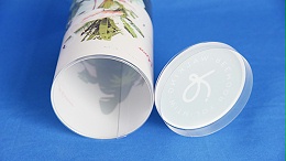 食品(pǐn)包裝盒(hé)又有野趣的(de)設計、簡單(dān)、幹(gàn)淨、自然(rán)
