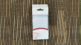打(dǎ)樣先檢查化(huà)妝品包(bāo)裝盒文(wén)件(jiàn),避免(miǎn)鑄成(chéng)大錯